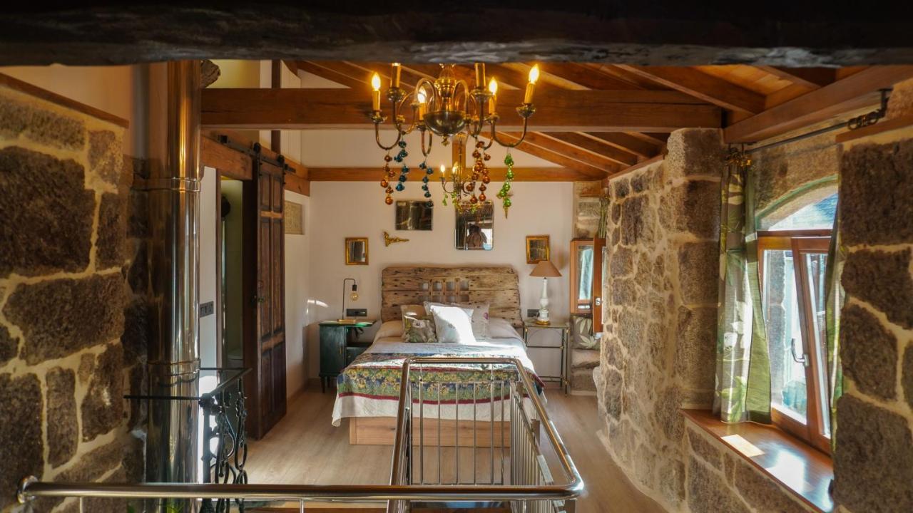 Nogueira De RamuinCasa La Trinidad - Ribeira Sacraアパートメント エクステリア 写真